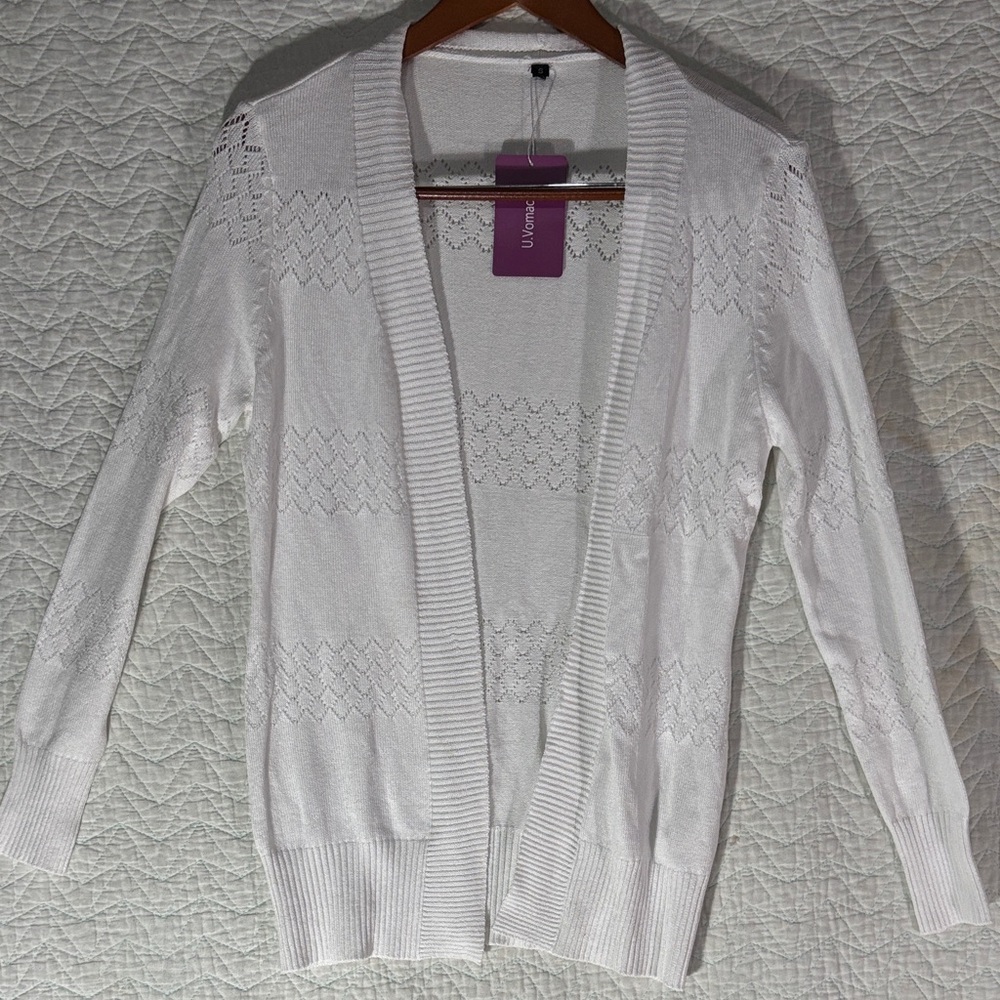 VTG-inspired White Open-Front Knit Cardigan